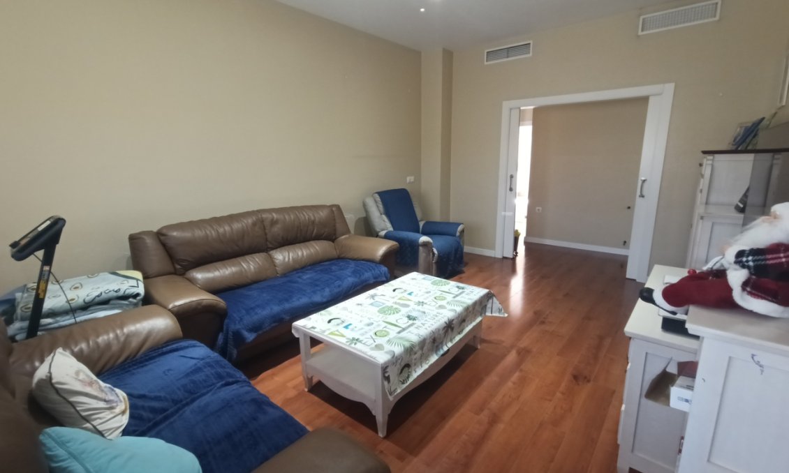 Revente - Town House -
Roldan - Inland