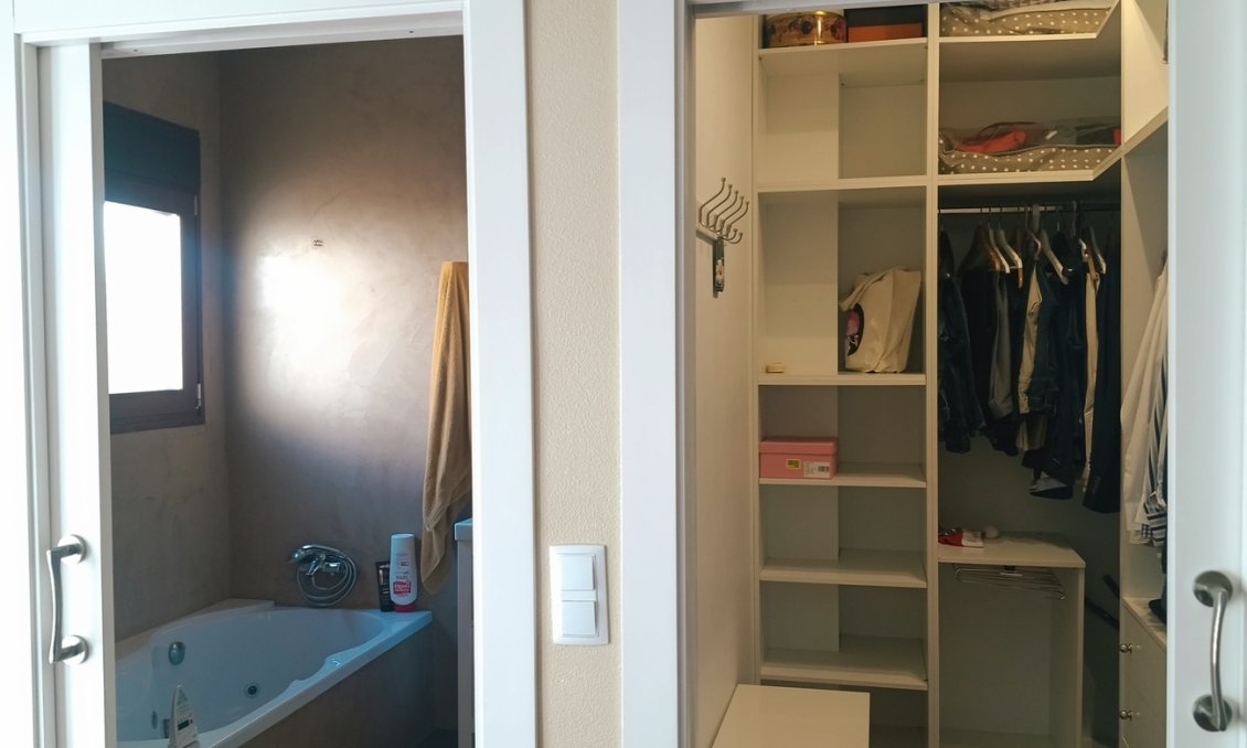 Revente - Town House -
Roldan - Inland