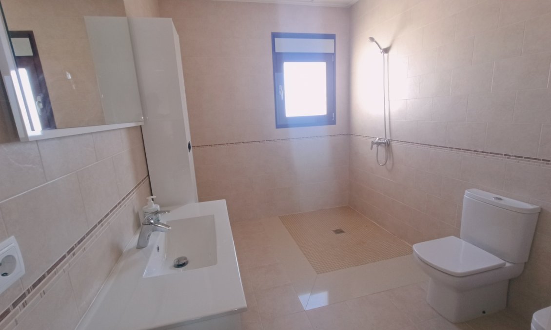 Revente - Town House -
Roldan - Inland