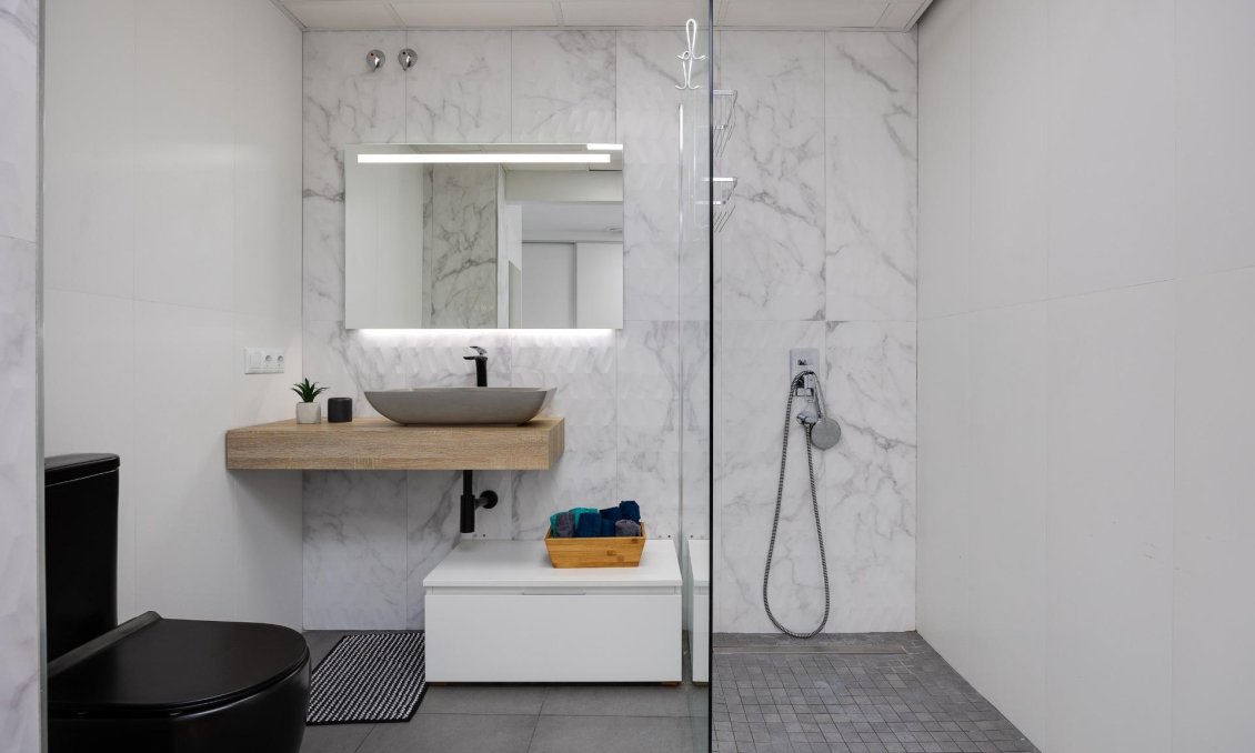 Segunda mano - Apartamento -
Torrevieja - Centro