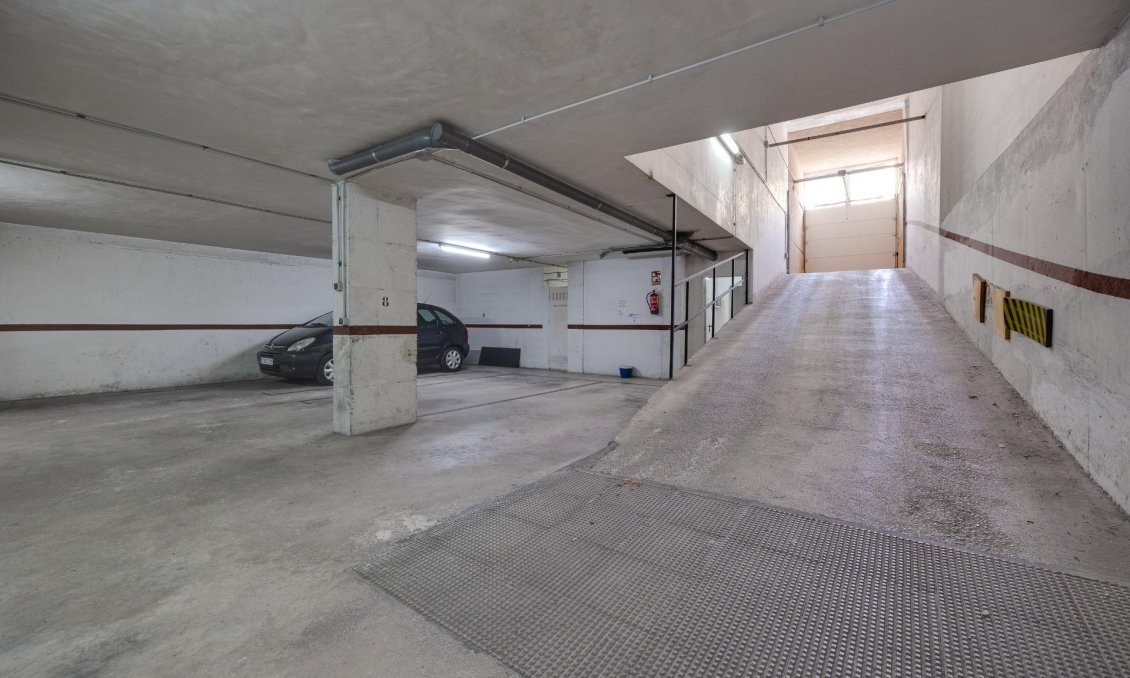 Segunda mano - Apartamento -
Torrevieja - Centro