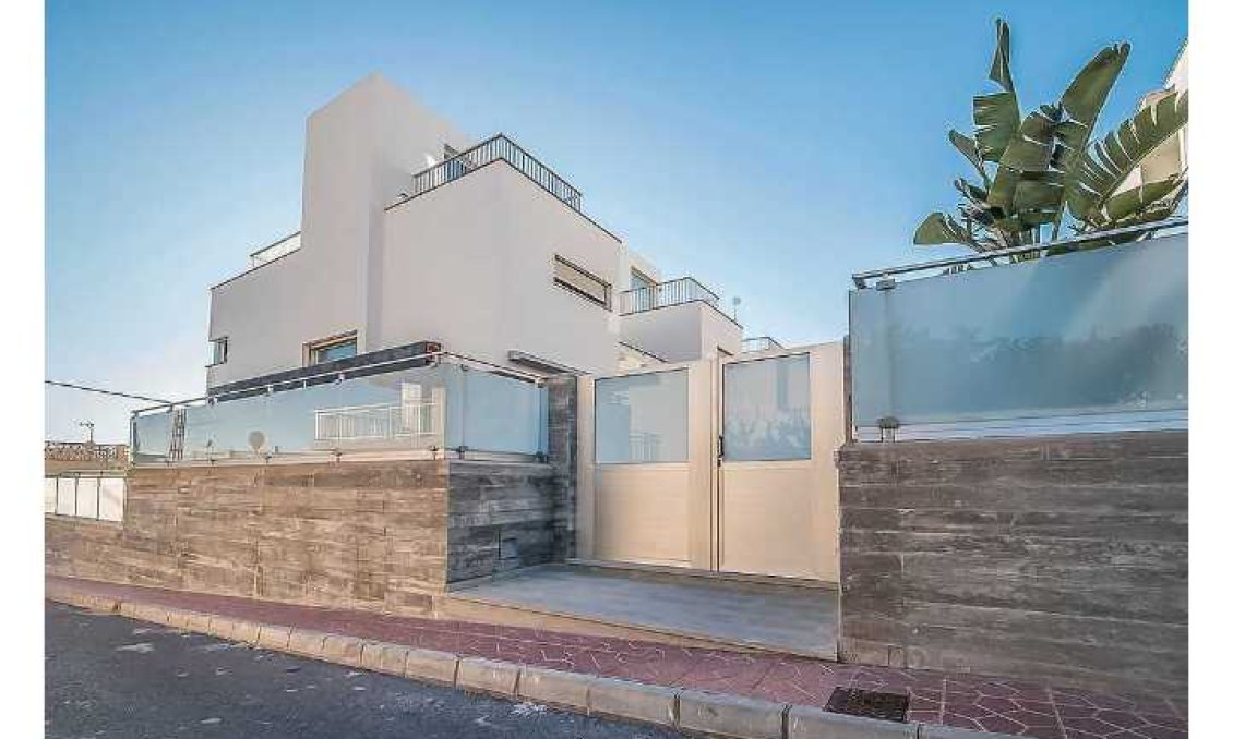 Resale - Town House -
Guardamar del Segura - Costa Blanca