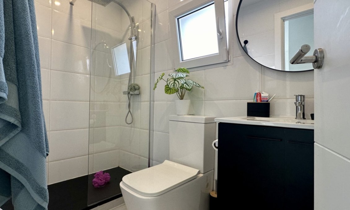 Revânzare - Vilă -
Rojales - Inland