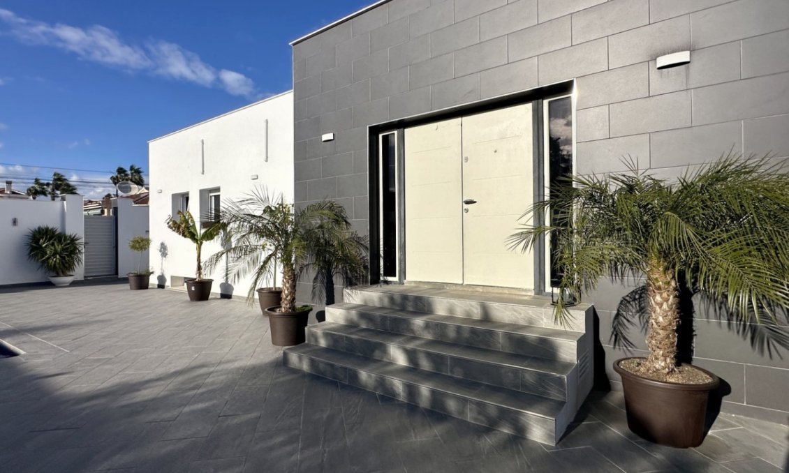 Revânzare - Vilă -
Rojales - Inland