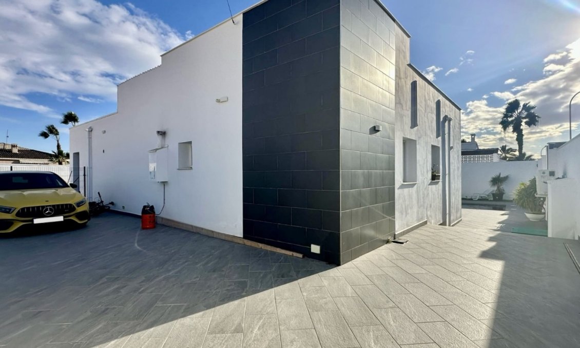 Revânzare - Vilă -
Rojales - Inland