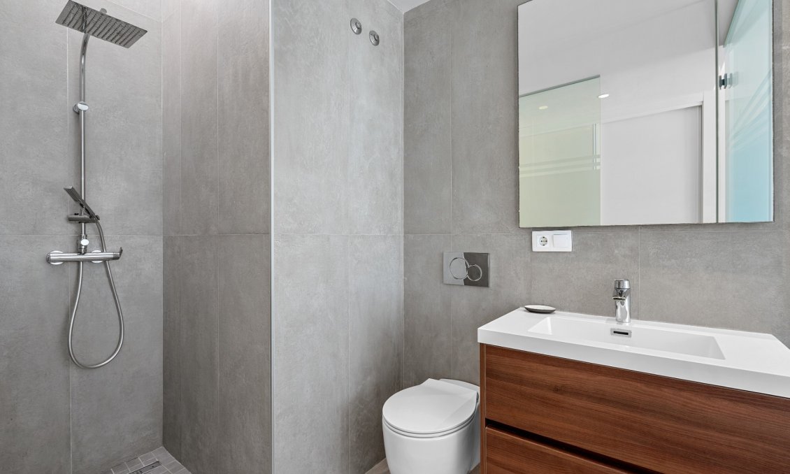 Resale - Villa -
San Miguel de Salinas - Inland