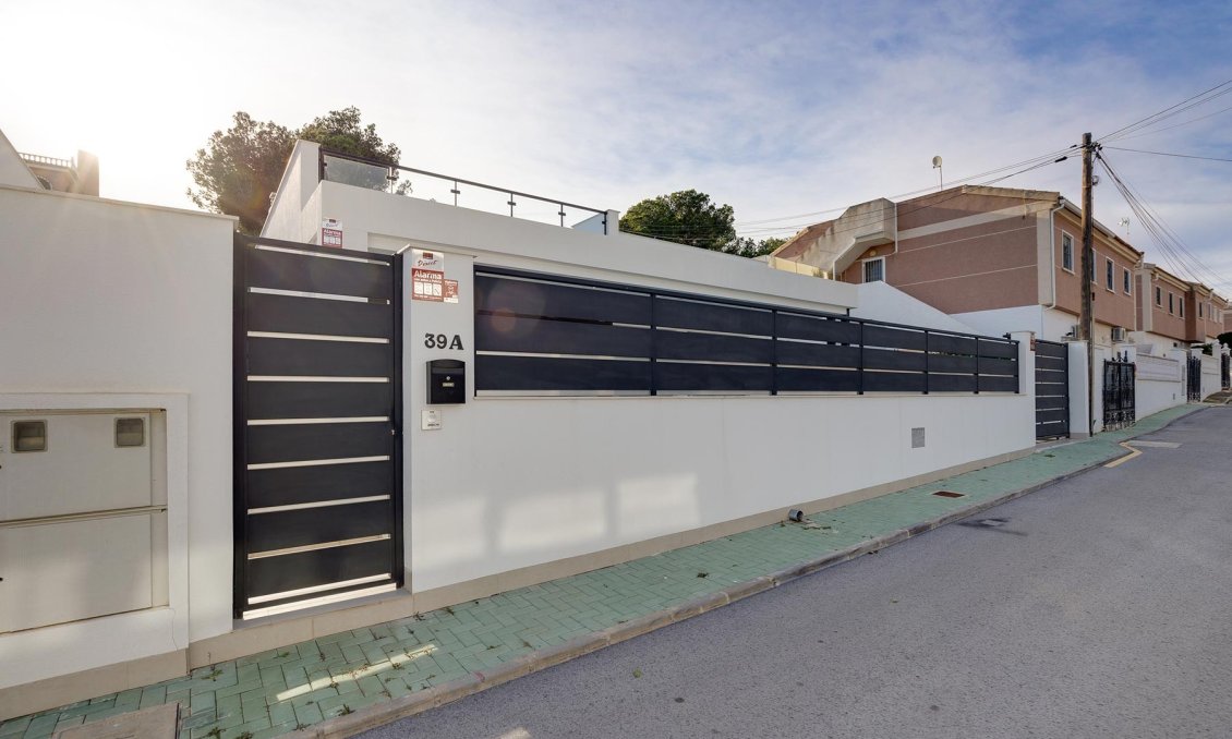 Wiederverkauf - Villa -
Pinar de Campoverde - Inland