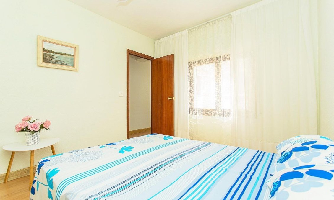 Wiederverkauf - Wohnung -
Torrevieja - Playa del Cura