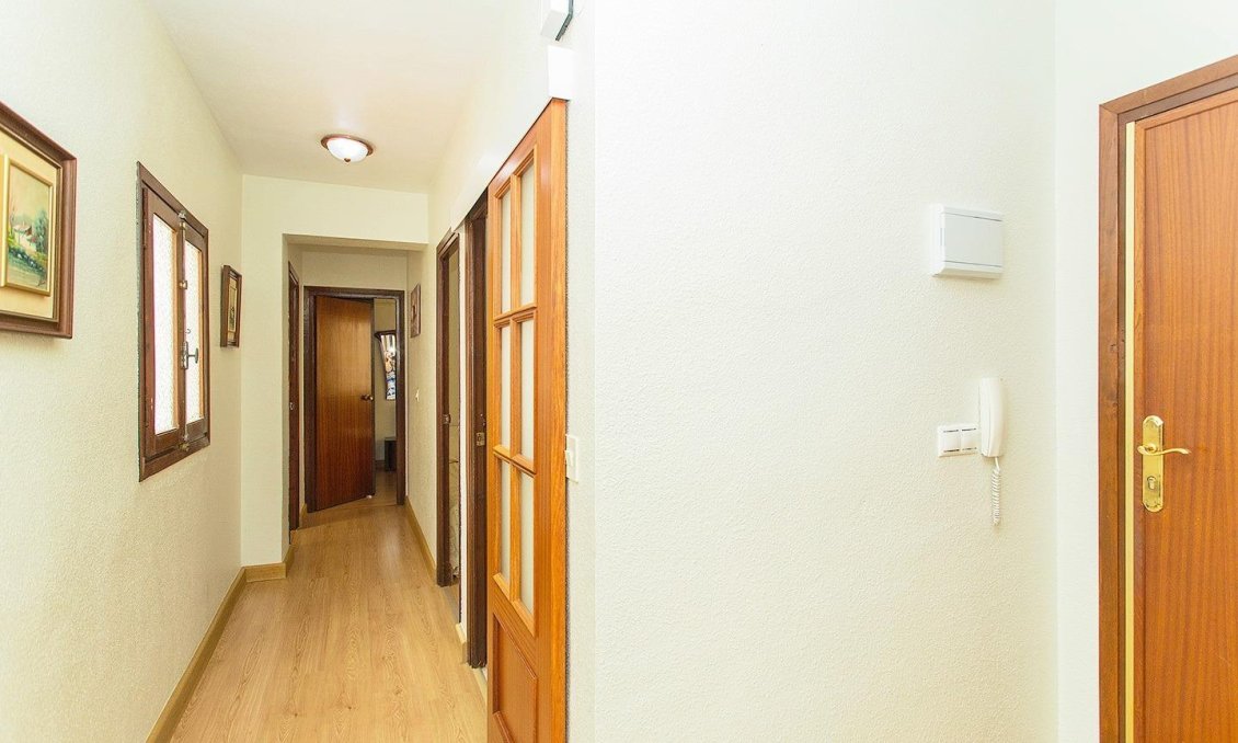 Wiederverkauf - Wohnung -
Torrevieja - Playa del Cura