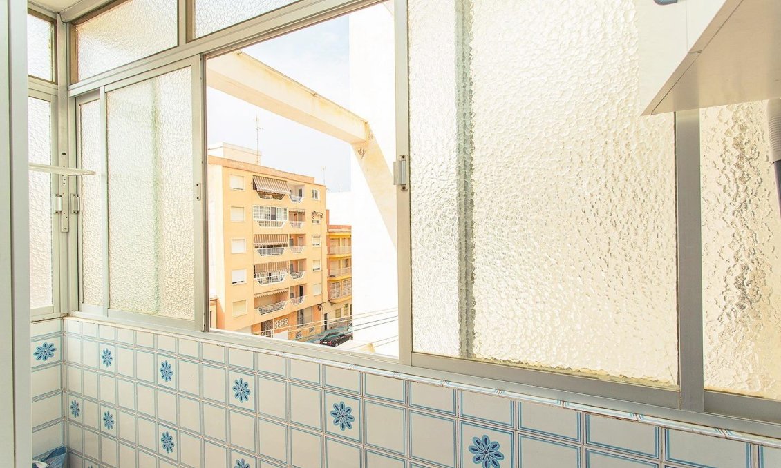 Wiederverkauf - Wohnung -
Torrevieja - Playa del Cura