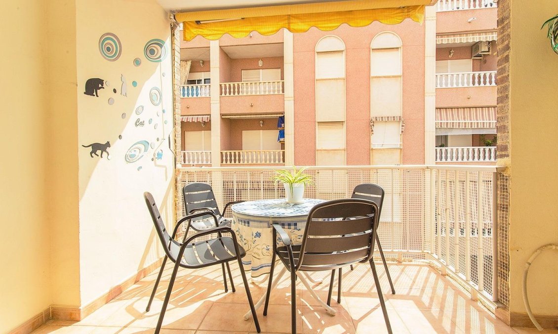 Wiederverkauf - Wohnung -
Torrevieja - Playa del Cura