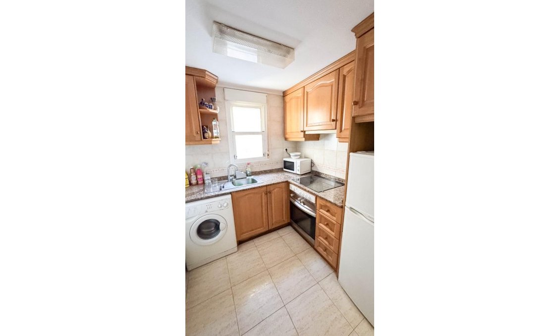 Resale - Apartment -
Torrevieja - PARQUE DE LAS NACIONES