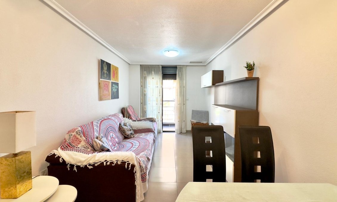 Revente - Appartement -
Torrevieja