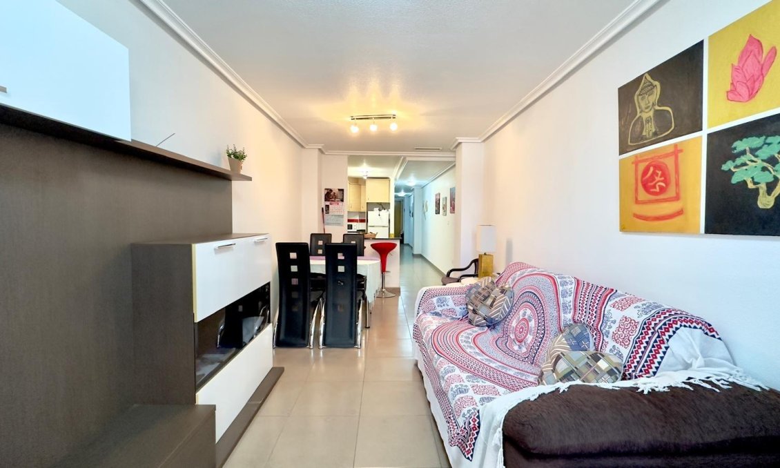 Revente - Appartement -
Torrevieja