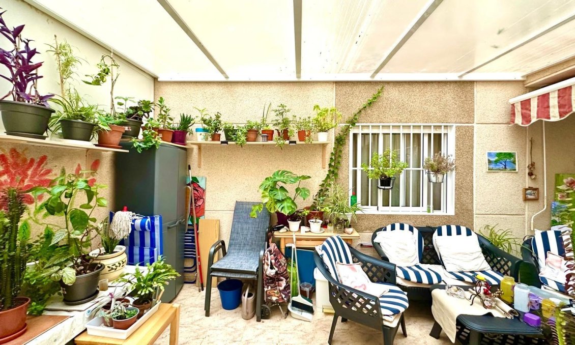 Segunda mano - Apartamento -
Torrevieja - Centro