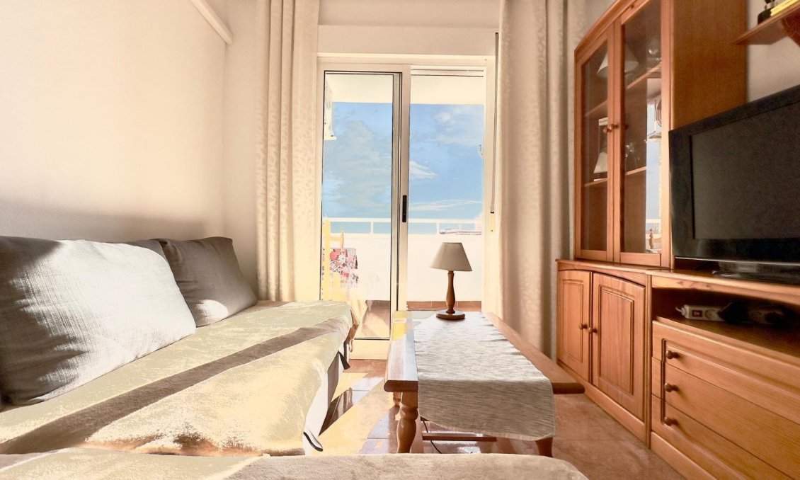 Segunda mano - Apartamento -
Torrevieja - Centro