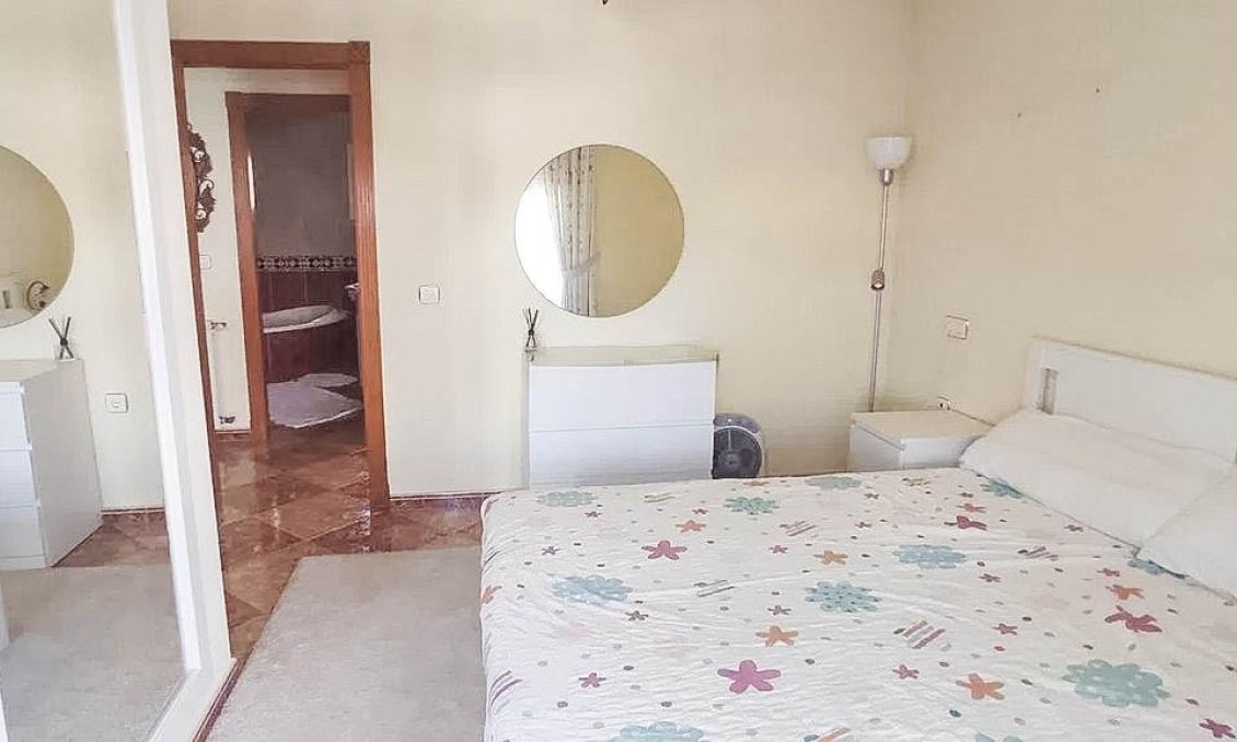 Revânzare - Town House -
Torrevieja - Los Altos