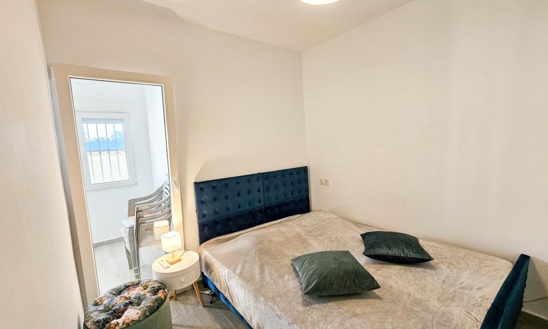 Revânzare - Town House -
Torrevieja - El Limonar