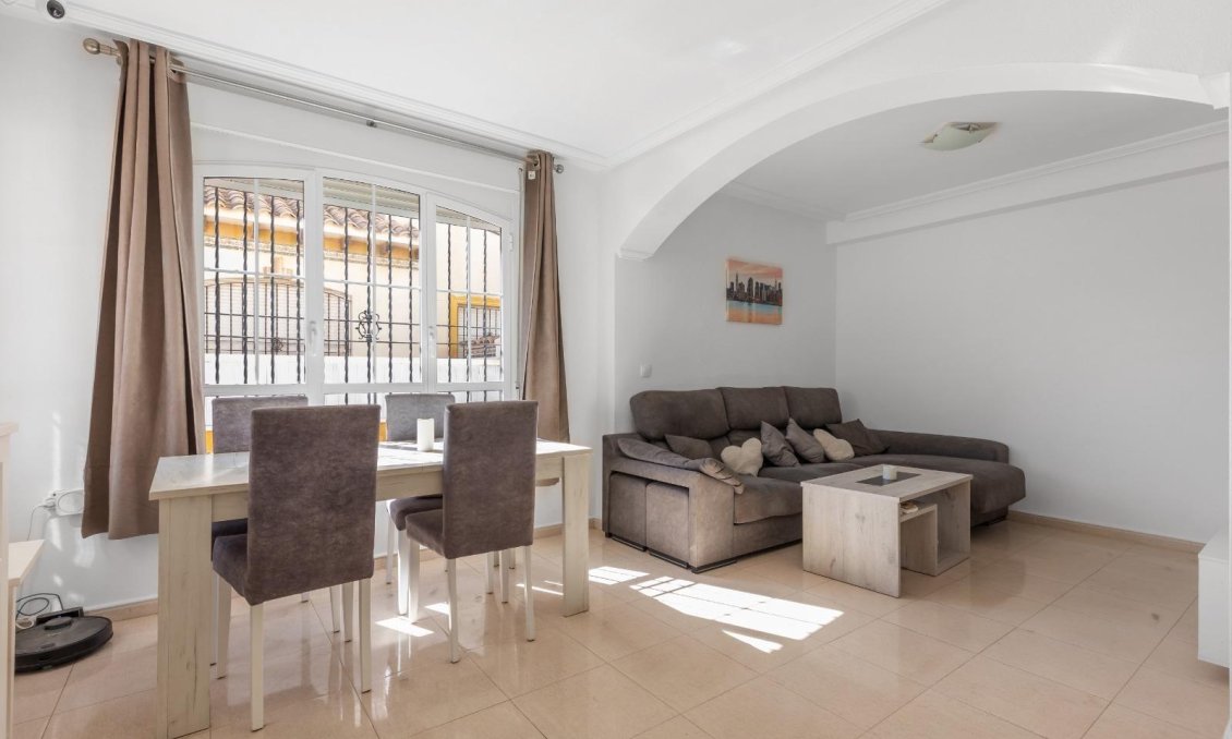 Revente - Semi Detached -
Cabo Roig - Lomas de Cabo Roig