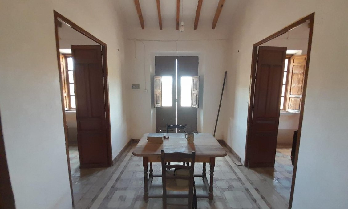 Resale - Town House -
Cartagena - Perín