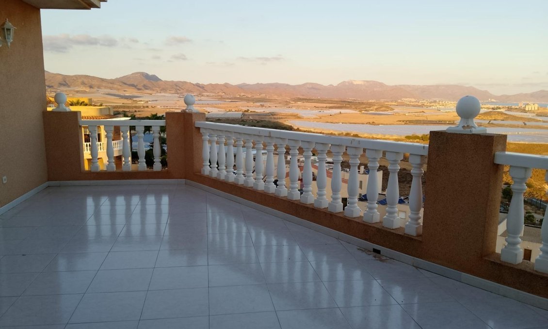 Wiederverkauf - Villa -
Puerto de Mazarron - Bolnuevo