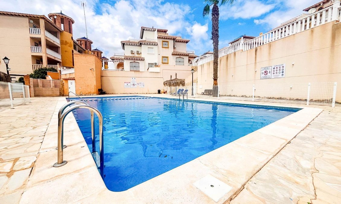 Resale - Bungalow -
Orihuela Costa - Lomas De Cabo Roig-los Dolses