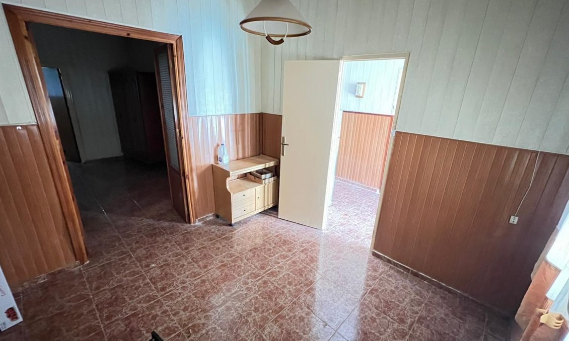 Revânzare - Apartament -
Torrevieja