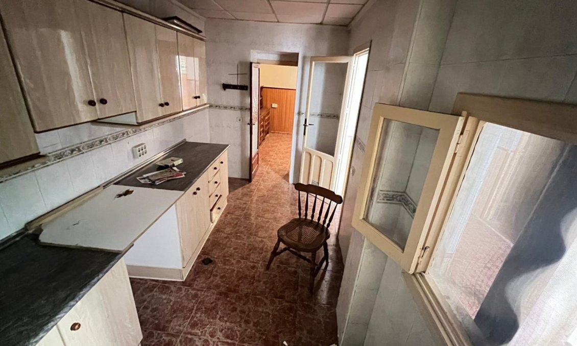 Revânzare - Apartament -
Torrevieja