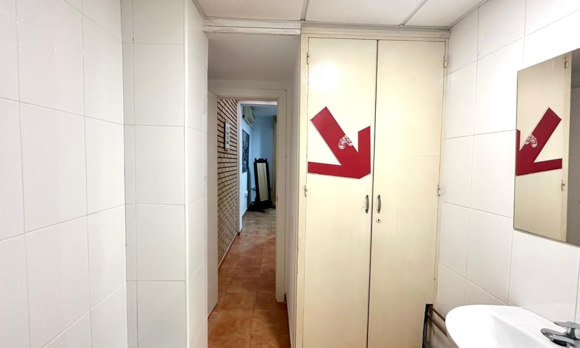 Revânzare - Apartament -
Torrevieja