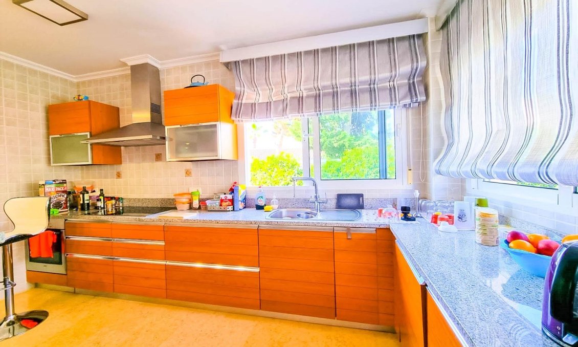 Revânzare - Vilă -
Torrevieja - Torre La Mata