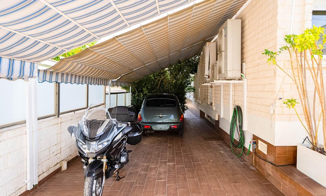 Revânzare - Vilă -
Torrevieja - Torre La Mata