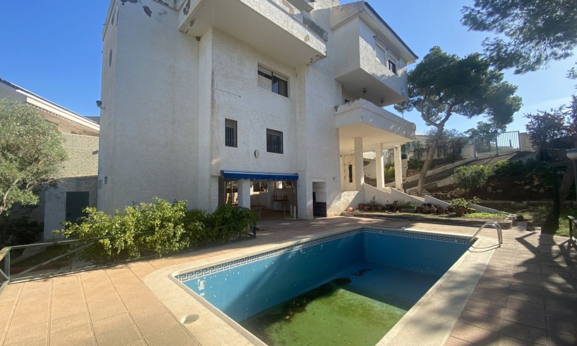 Resale - Villa -
Cartagena - Isla Plana