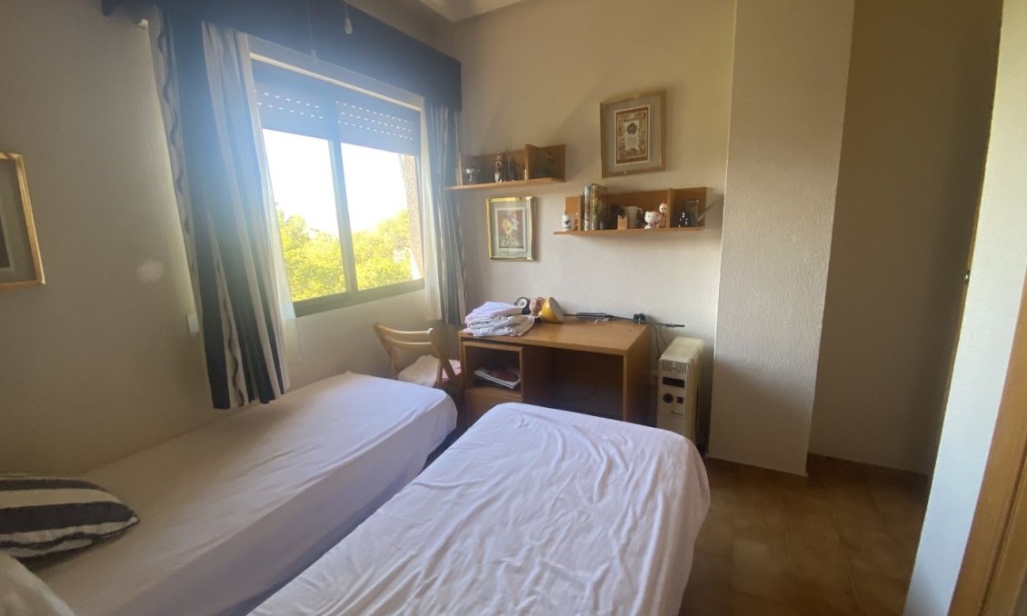 Resale - Villa -
Cartagena - Isla Plana