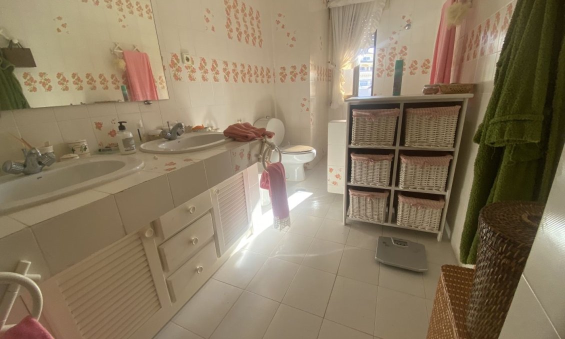 Resale - Villa -
Cartagena - Isla Plana