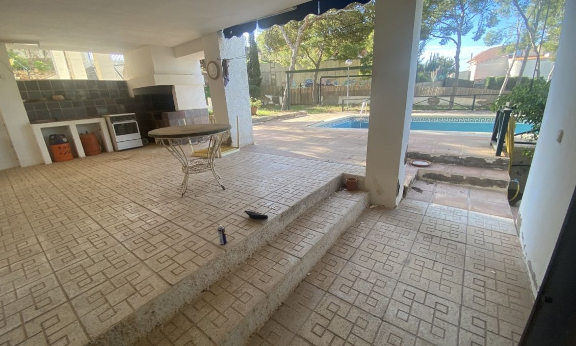 Resale - Villa -
Cartagena - Isla Plana