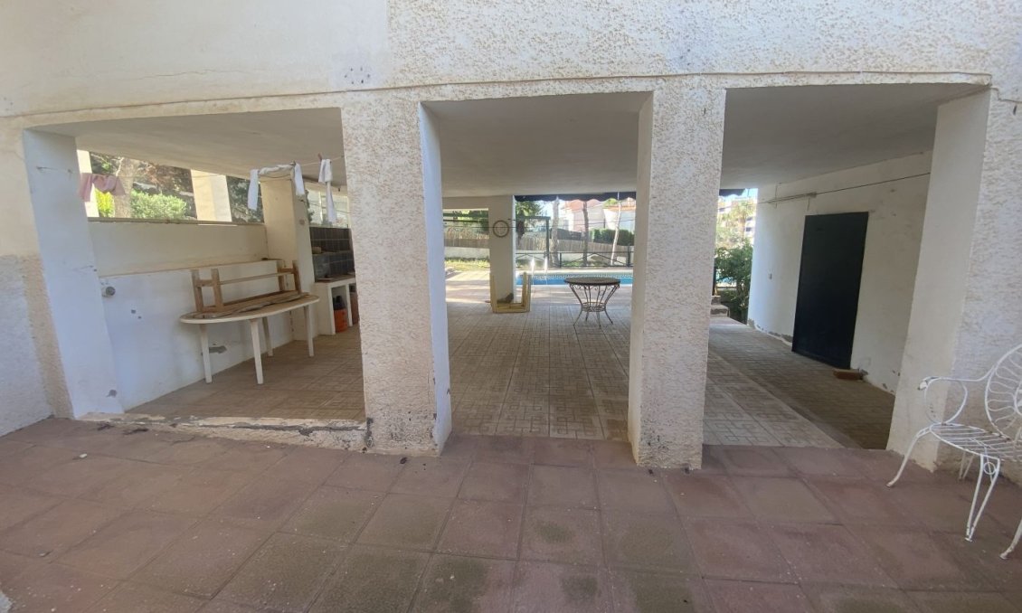 Resale - Villa -
Cartagena - Isla Plana