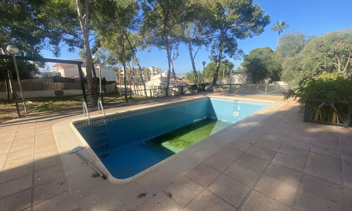 Resale - Villa -
Cartagena - Isla Plana