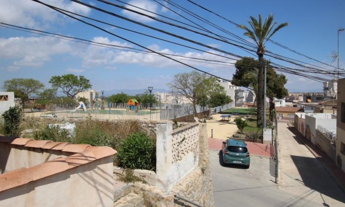 Használt Ingatlanok - Sorház -
Guardamar del Segura - Centrum