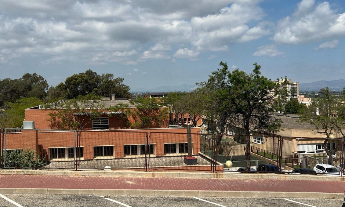 Használt Ingatlanok - Sorház -
Guardamar del Segura - Centrum