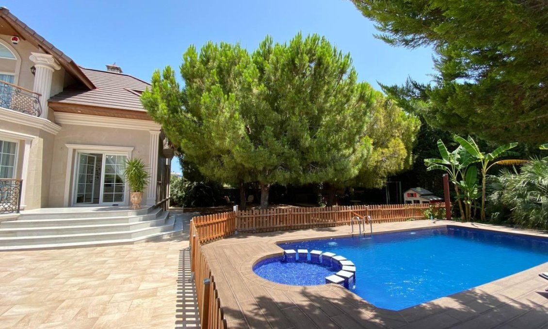 Használt Ingatlanok - Villa -
Benijofar - Ciudad Quesada