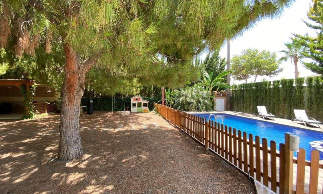 Használt Ingatlanok - Villa -
Benijofar - Ciudad Quesada