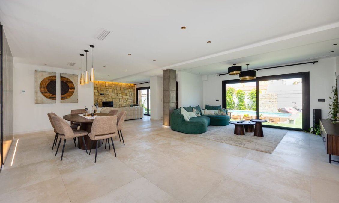 Revânzare - Vilă -
Torrevieja - Costa Blanca