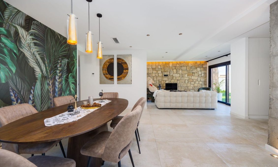 Revânzare - Vilă -
Torrevieja - Costa Blanca