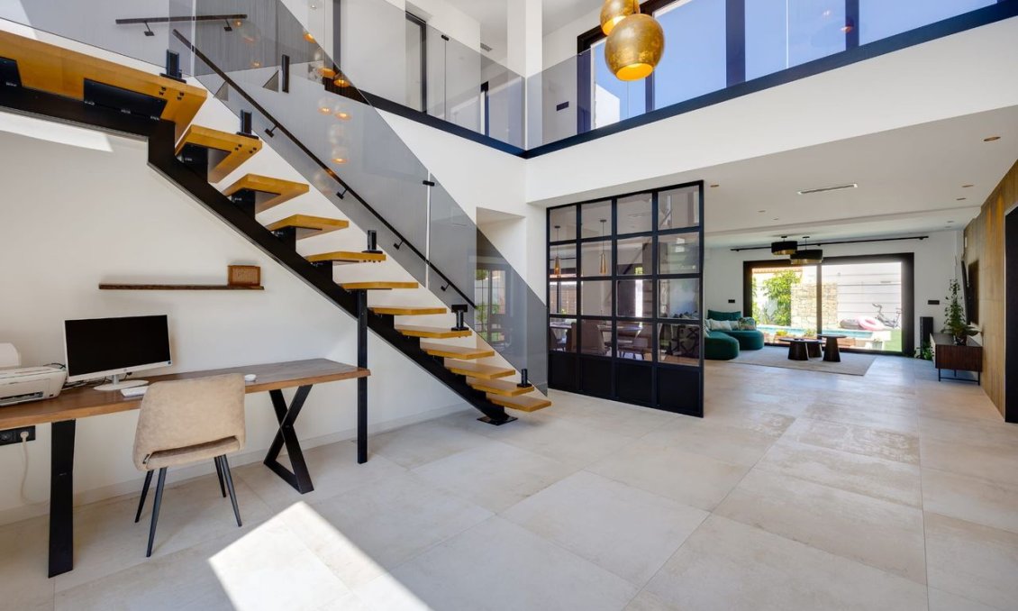 Revânzare - Vilă -
Torrevieja - Costa Blanca