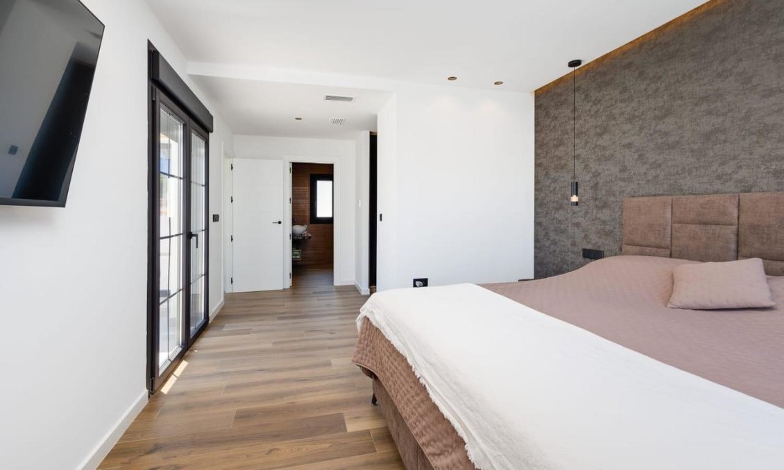 Revânzare - Vilă -
Torrevieja - Costa Blanca