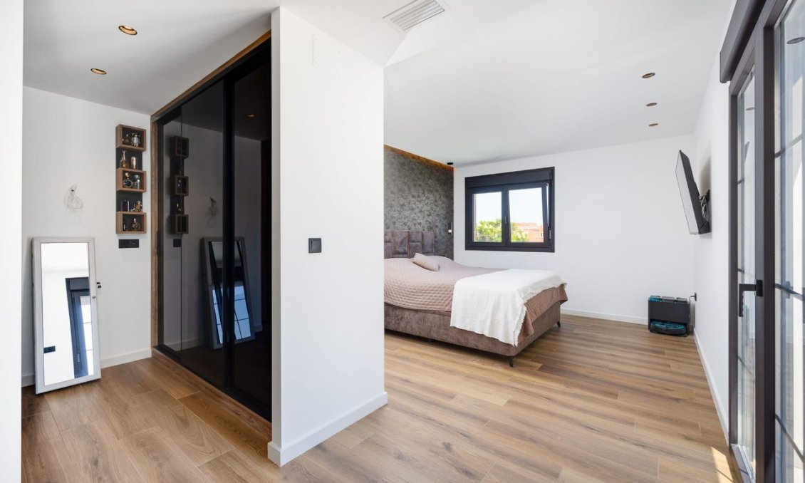 Revânzare - Vilă -
Torrevieja - Costa Blanca