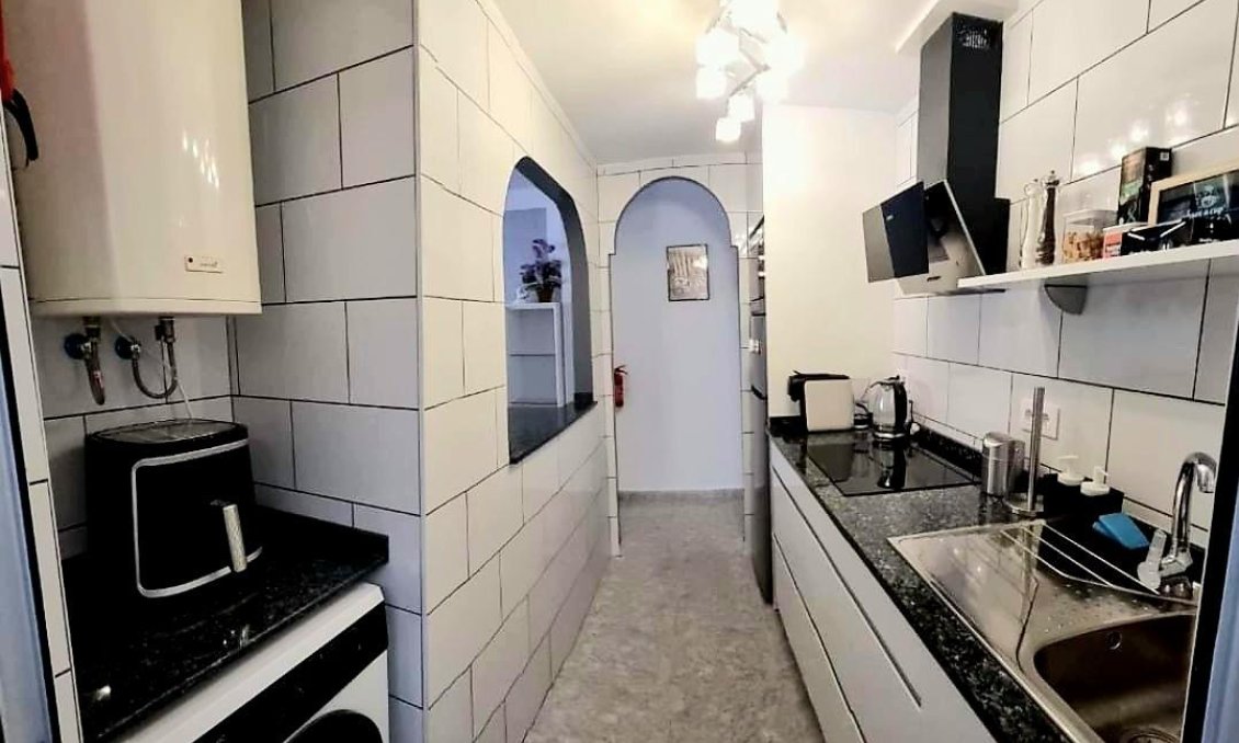 Resale - Apartment -
Puerto de Mazarron - Paseo