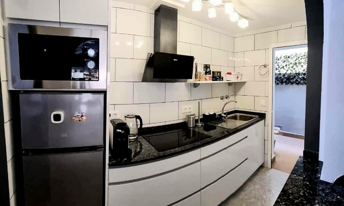 Resale - Apartment -
Puerto de Mazarron - Paseo