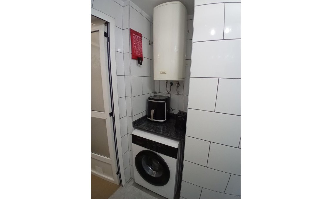 Resale - Apartment -
Puerto de Mazarron - Paseo