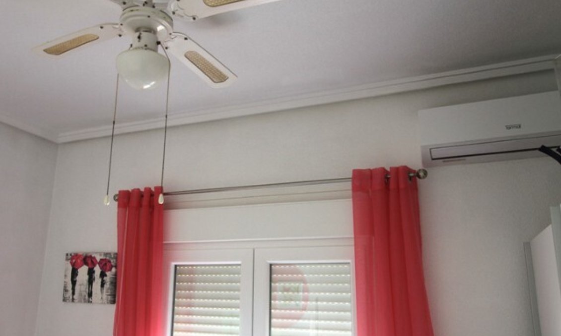 Resale - Villa -
Ciudad Quesada - Costa Blanca